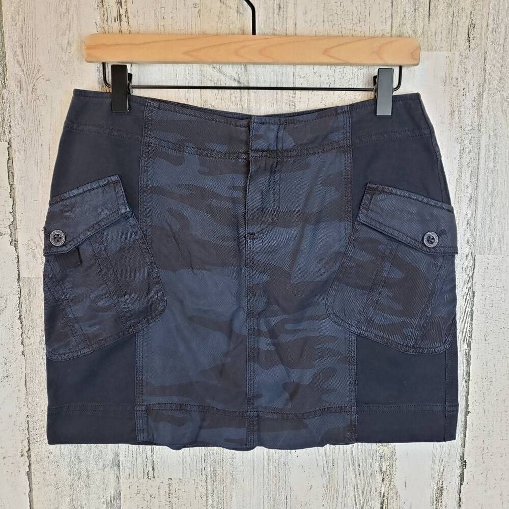 Peyton Jensen Cargo Navy Camo Skirt NWT Sz S